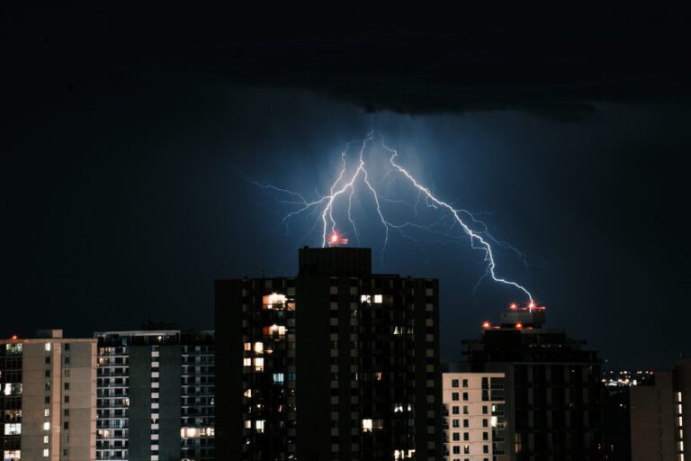 Zajímavá fakta o hromosvodech, která možná netušíte